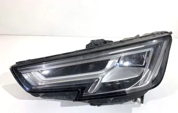 Audi A4 S4 B9 8W Headlight/headlamp 8W0941033