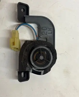 Subaru Legacy Front door high frequency speaker 86304AG210