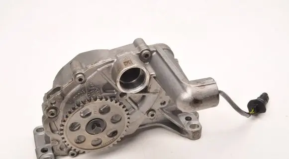 Volvo XC60 Oil pump 32298902