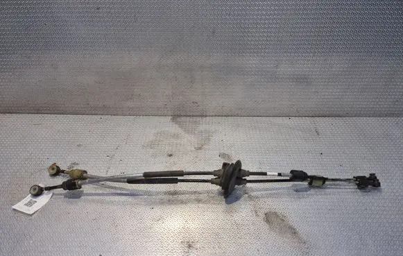Citroen Berlingo Gear shift cable linkage 9672434480