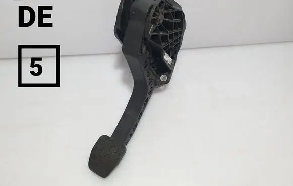Seat Leon (1P) Clutch pedal 1K1721059CH