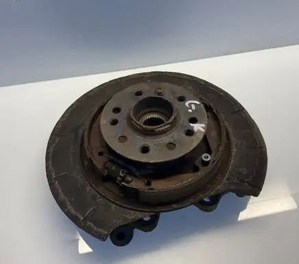 Mercedes-Benz ML AMG W164 Rear wheel hub A1643501108 1643501108