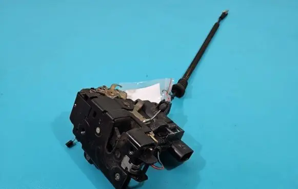 Seat Toledo II (1M) Front door lock IMPRK1374881