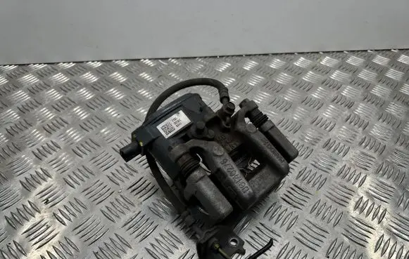 Hyundai Tucson TL Rear brake caliper BC140276 710L