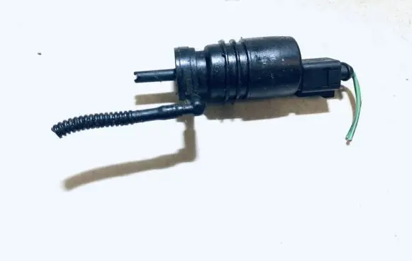 Skoda Octavia Mk1 (1U) Windscreen/windshield washer pump