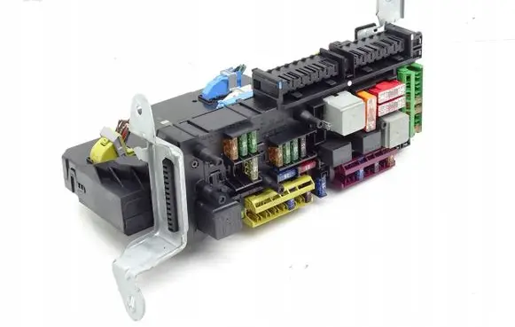 Mercedes-Benz E C207 W207 SAM control unit 2129060205