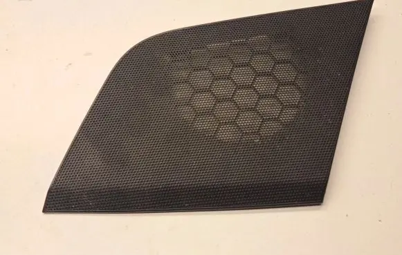 Side speaker trim/cover