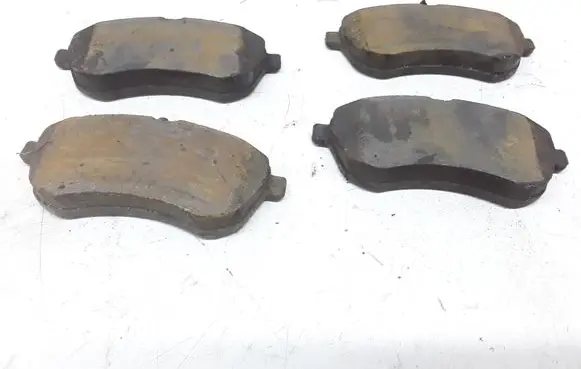 Mercedes-Benz C W204 Brake pads (front) 