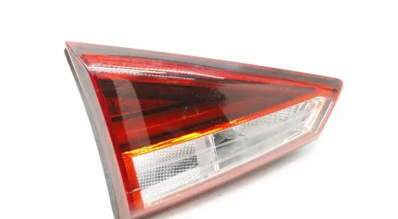 Seat Arona Tailgate rear/tail lights 6F9945307E