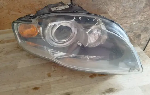 Audi A4 S4 B7 8E 8H Headlight/headlamp 8E0941004AM