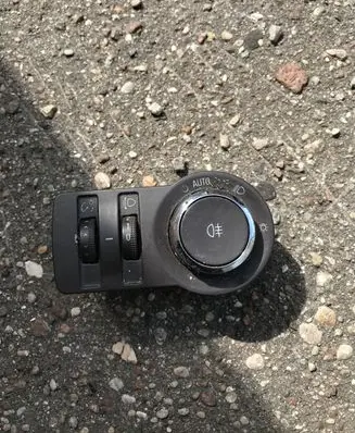 Opel Insignia A Light switch 13268714 251781 BROWNRUDA