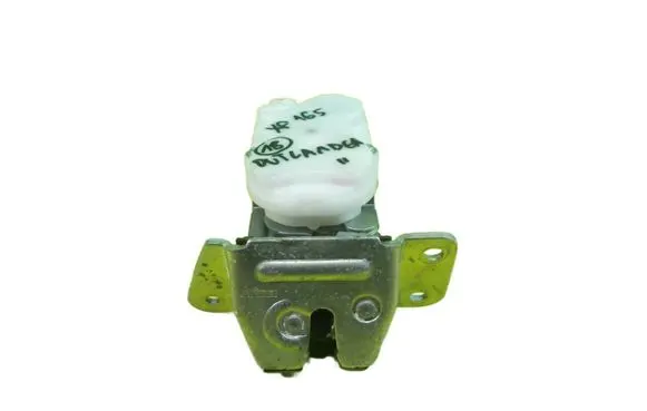 Mitsubishi Outlander Tailgate exterior lock 