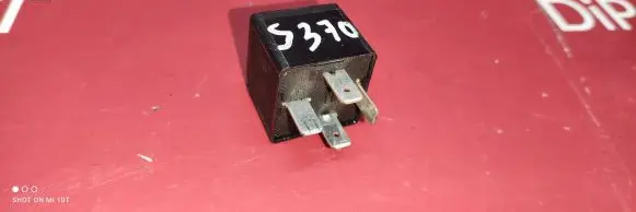 Audi A4 S4 B8 8K Other relay 8K0951253