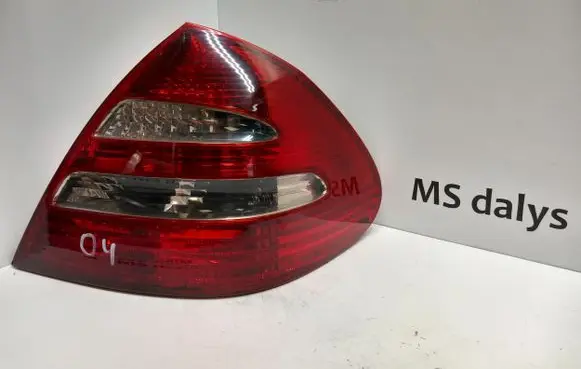 Mercedes-Benz E W211 Rear/tail lights A2118200464 2118200464