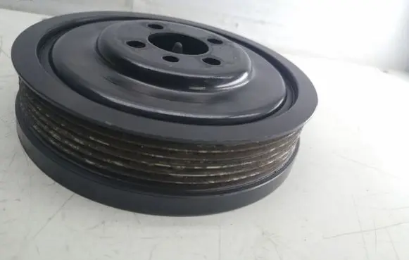 Seat Altea Crankshaft pulley 03G105243