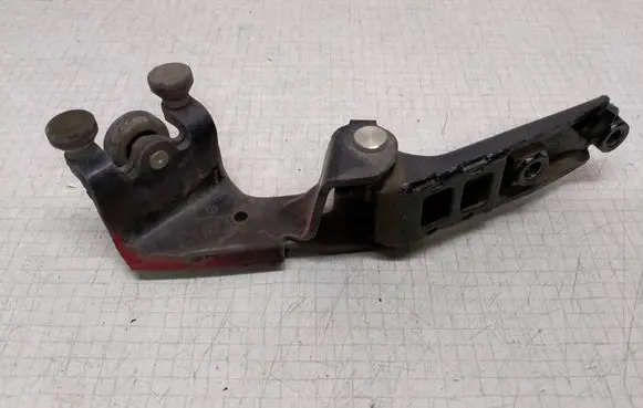 Volkswagen Transporter - Caravelle T5 Sliding door middle roller runner 7H0843336D