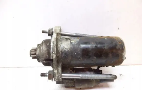 Volkswagen Caddy Starter motor 02Z911023G