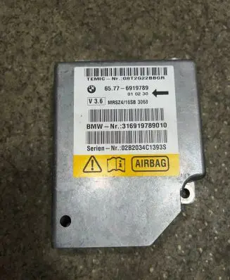 BMW 5 E39 Airbag control unit/module 6919789 G8T2G225 316919789010