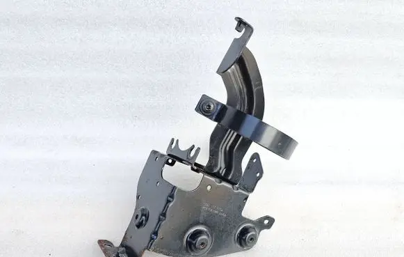 Audi A6 S6 C6 4F ABS pump bracket 4F0614119M