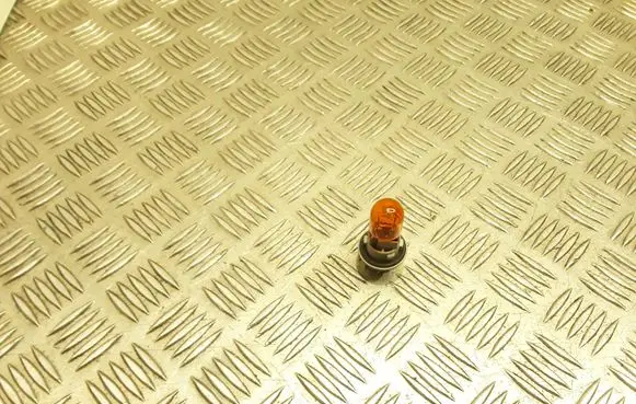 Mazda 6 Xenon bulb WY21W