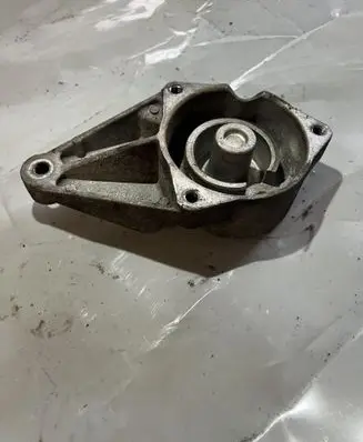 Jeep Grand Cherokee Gearbox mounting bracket 04578844AA 04578844A 91435A