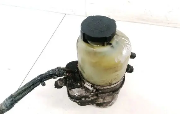 Opel Astra G Power steering pump