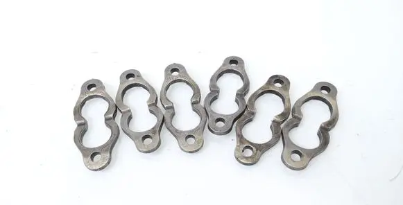 Audi A6 S6 C6 4F Fuel Injector clamp holder