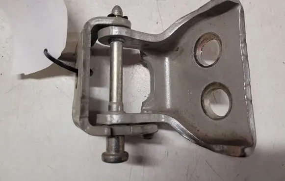 Citroen C4 I Rear door upper hinge