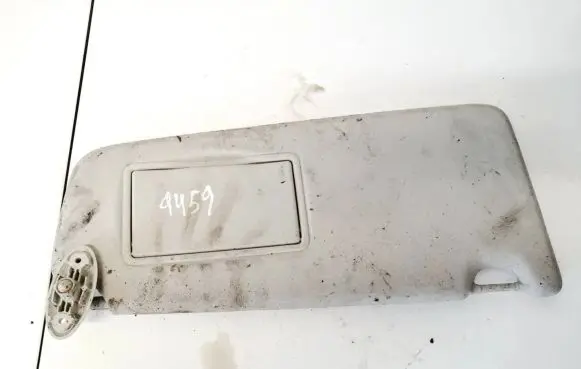 Sun visor