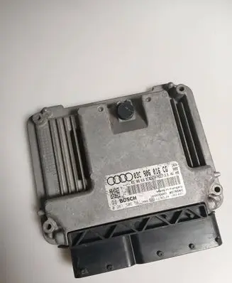 Audi A1 Engine control unit/module 03C906016CG 03C906016BG 0261S06551