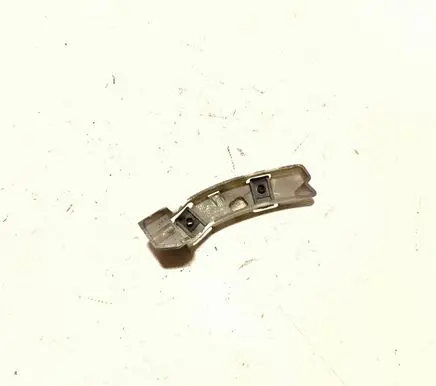 Peugeot 208 Front bumper mounting bracket 9673270380