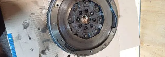 Nissan X-Trail T31 Flywheel 8200715613