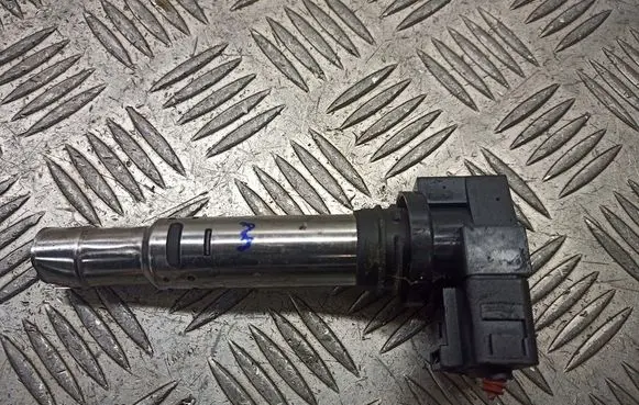 Skoda Fabia Mk1 (6Y) Spark distributor NGKU5002