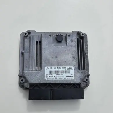 Opel Insignia A Engine control unit/module 55585024 0281018769