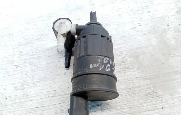 Renault Scenic I Windscreen/windshield washer pump 7700430702