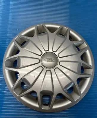 Ford Mondeo MK IV R15 wheel hub/cap/trim Bk211130aa