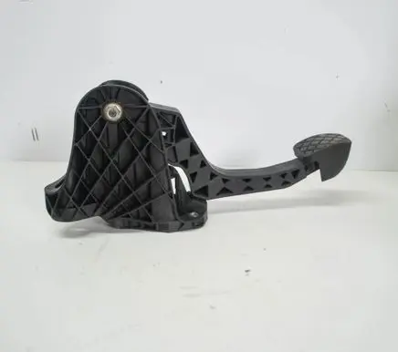 Clutch pedal