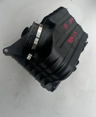 Fiat Tipo Air filter box 52082494