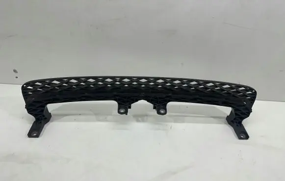 Volkswagen PASSAT B7 Radiator support slam panel 3AA807571