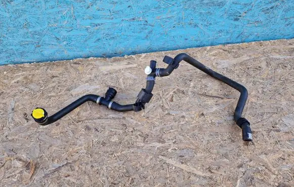 Audi Q5 SQ5 Engine coolant pipe/hose 80A145050J