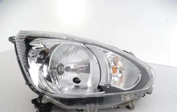 Mitsubishi Space Star Headlight/headlamp w0653