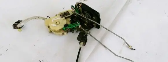KIA Sorento Front door lock
