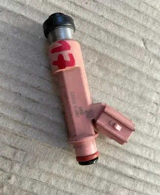 Toyota Yaris Fuel injector 2325021091