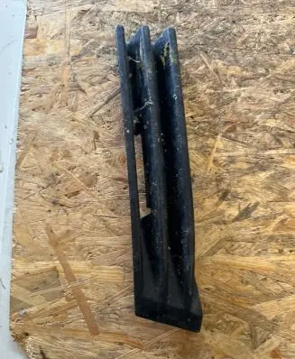 Mercedes-Benz C W202 Front bumper lower grill 2028850126