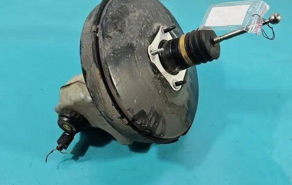 Seat Alhambra (Mk2) Brake booster 5N1614105C IMPRK1394010