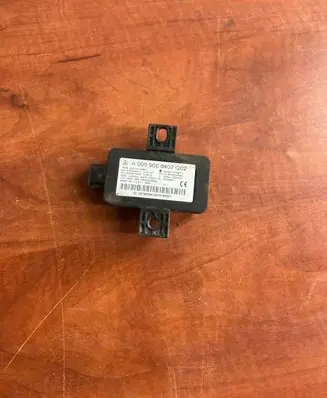 Mercedes-Benz E W212 Tire pressure control unit A0009008402 A000901200 A0009029310
