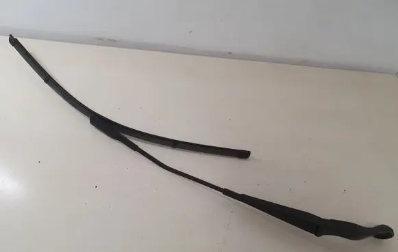 Porsche Macan (95B) Front wiper blade arm 95B955408A
