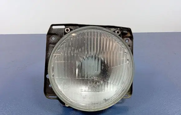 Volkswagen Golf II Headlight/headlamp SATURNUS