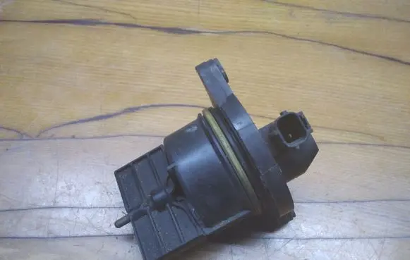Jaguar S-Type Other engine bay part XW4E9L490AD