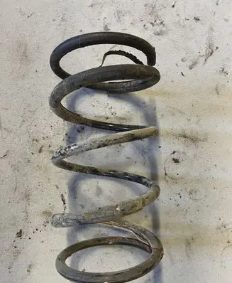Mitsubishi Outlander Front coil spring
